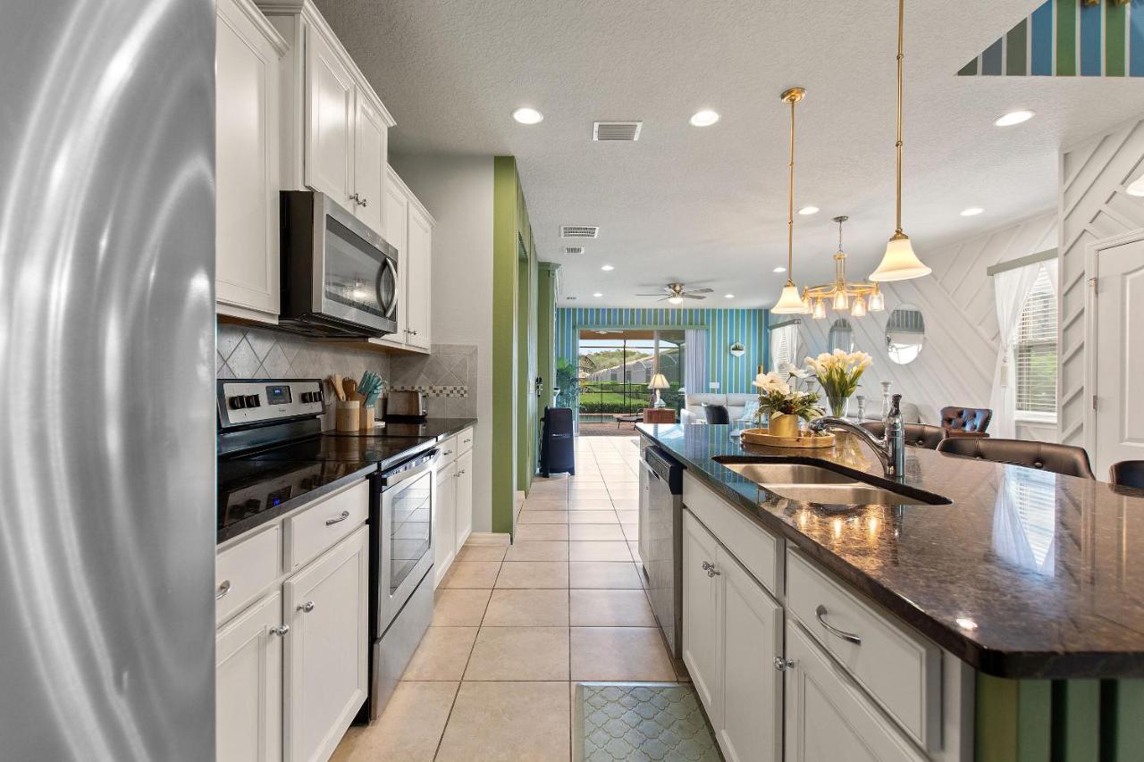 Stylish Cozy Family Getaway With Private Pool And Lake View Kissimmee Eksteriør bilde