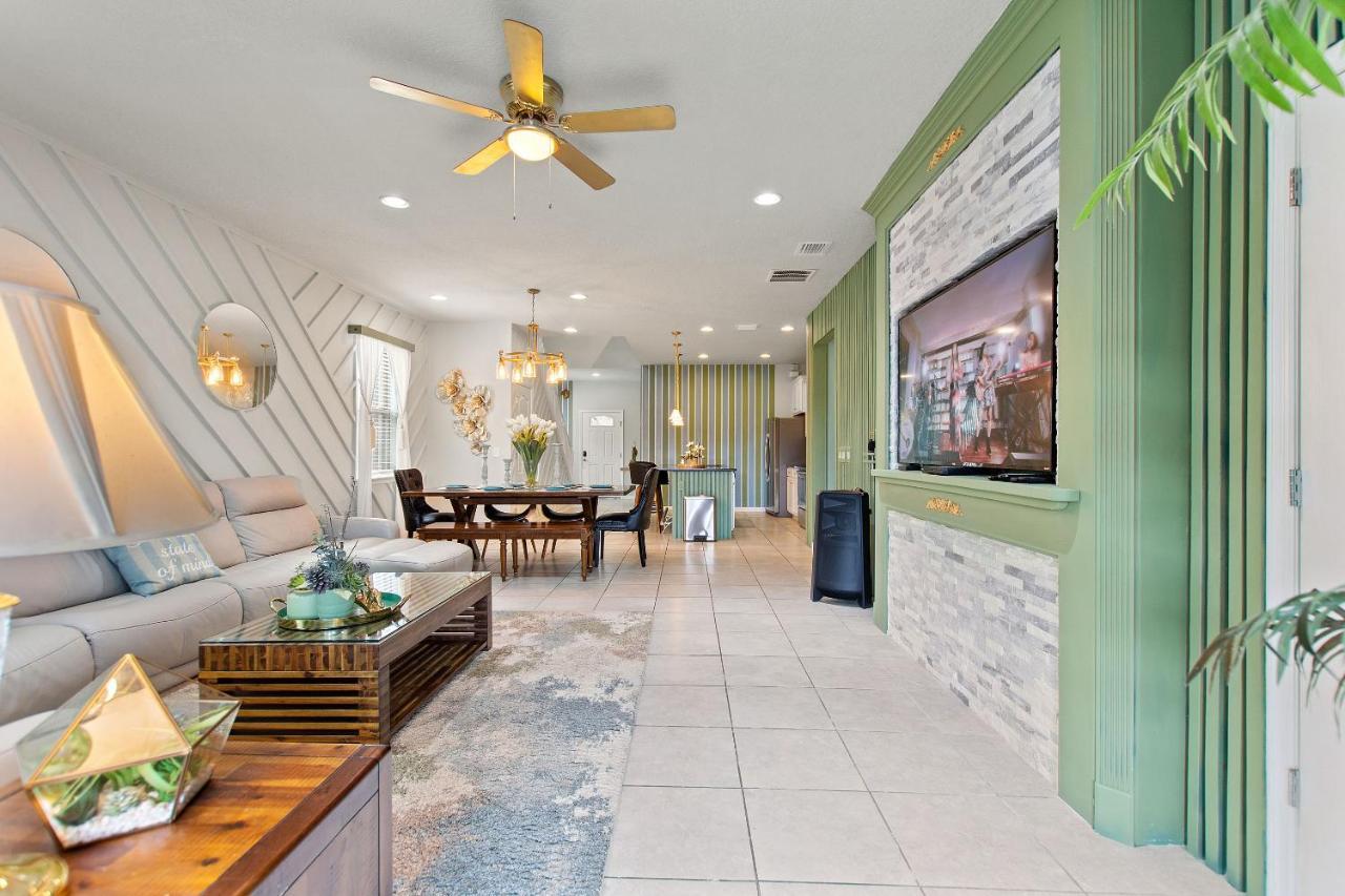 Stylish Cozy Family Getaway With Private Pool And Lake View Kissimmee Eksteriør bilde